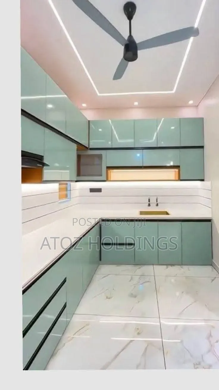 Kitchen Cabinets/Smart Finished Kitchen Cabinets in Any Colour