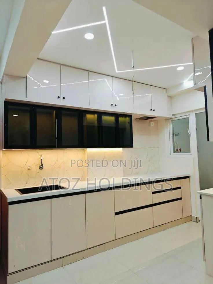 Kitchen Cabinets/Smart Finished Kitchen Cabinets in Any Colour