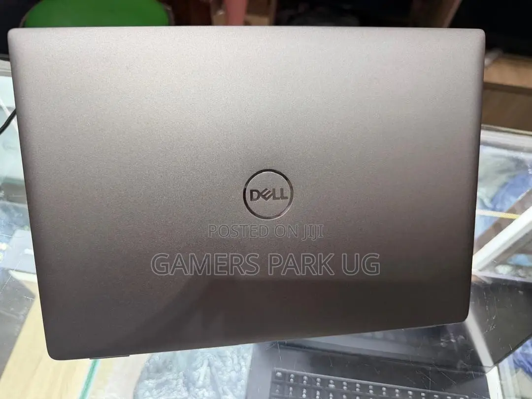 Laptop Dell Latitude 7400 32GB Intel Core i7 SSD 512GB