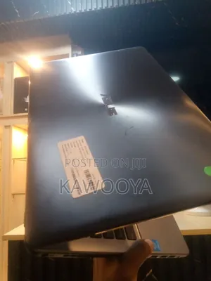 Laptop Asus A42JV 4GB Intel Core i3 HDD 500GB