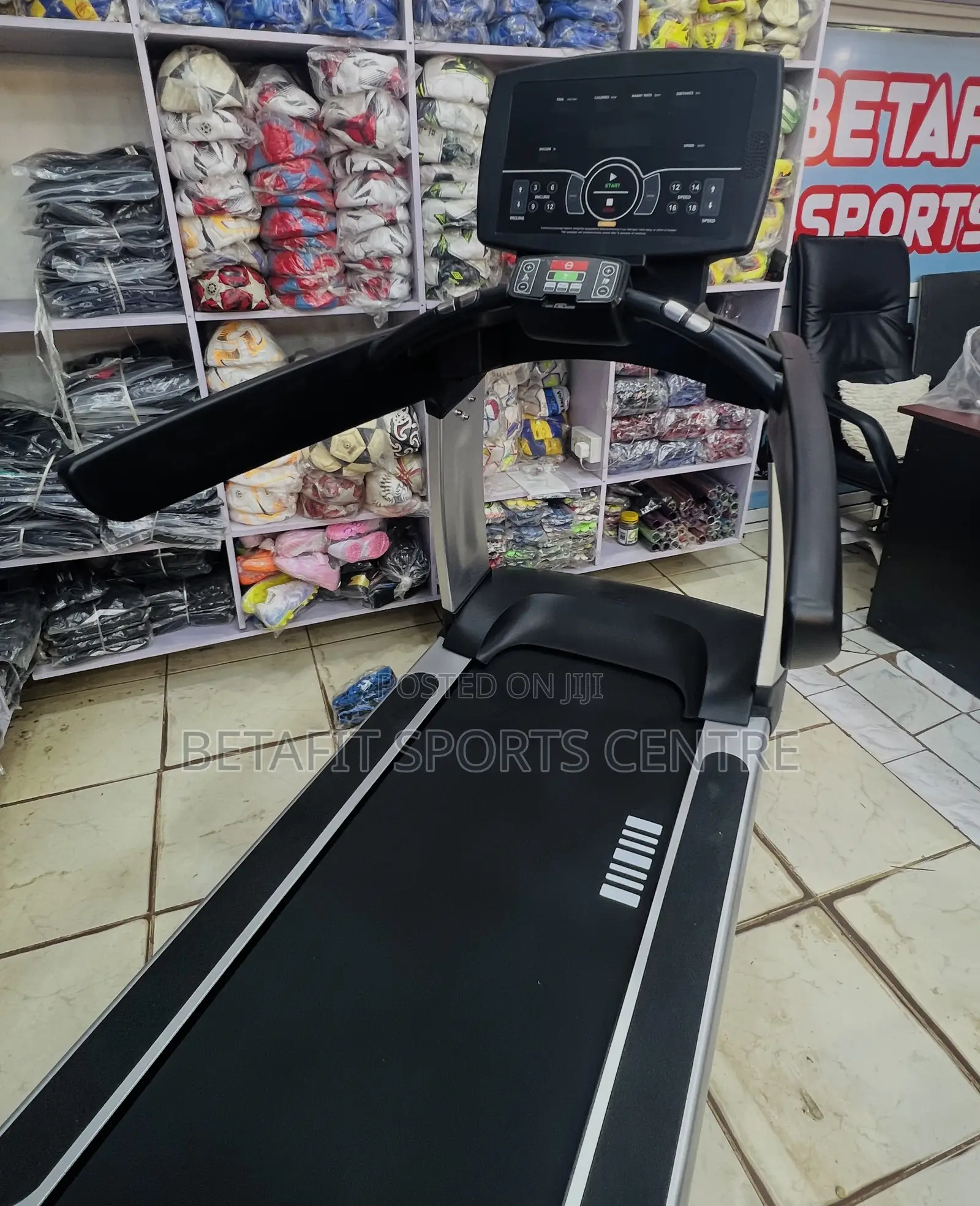 Heavy-Duty Commercial Electric Treadmill