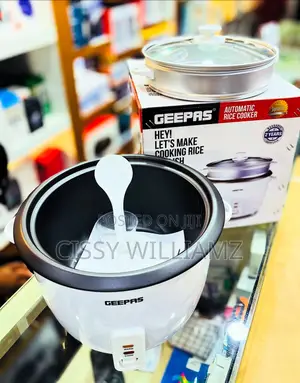 Geepas 2.8L Automatic Rice Cooker With Steamer