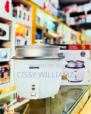 Geepas 2.8L Automatic Rice Cooker With Steamer