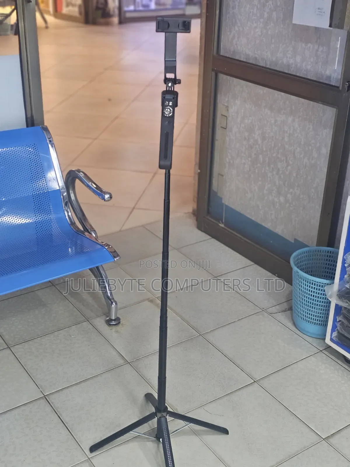 Ai Tracking Tripod Stands
