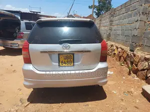 Toyota Wish 2005 Silver