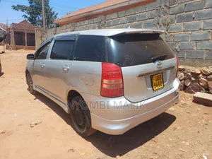 Toyota Wish 2005 Silver