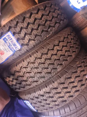 195R14C Petromax Tyres