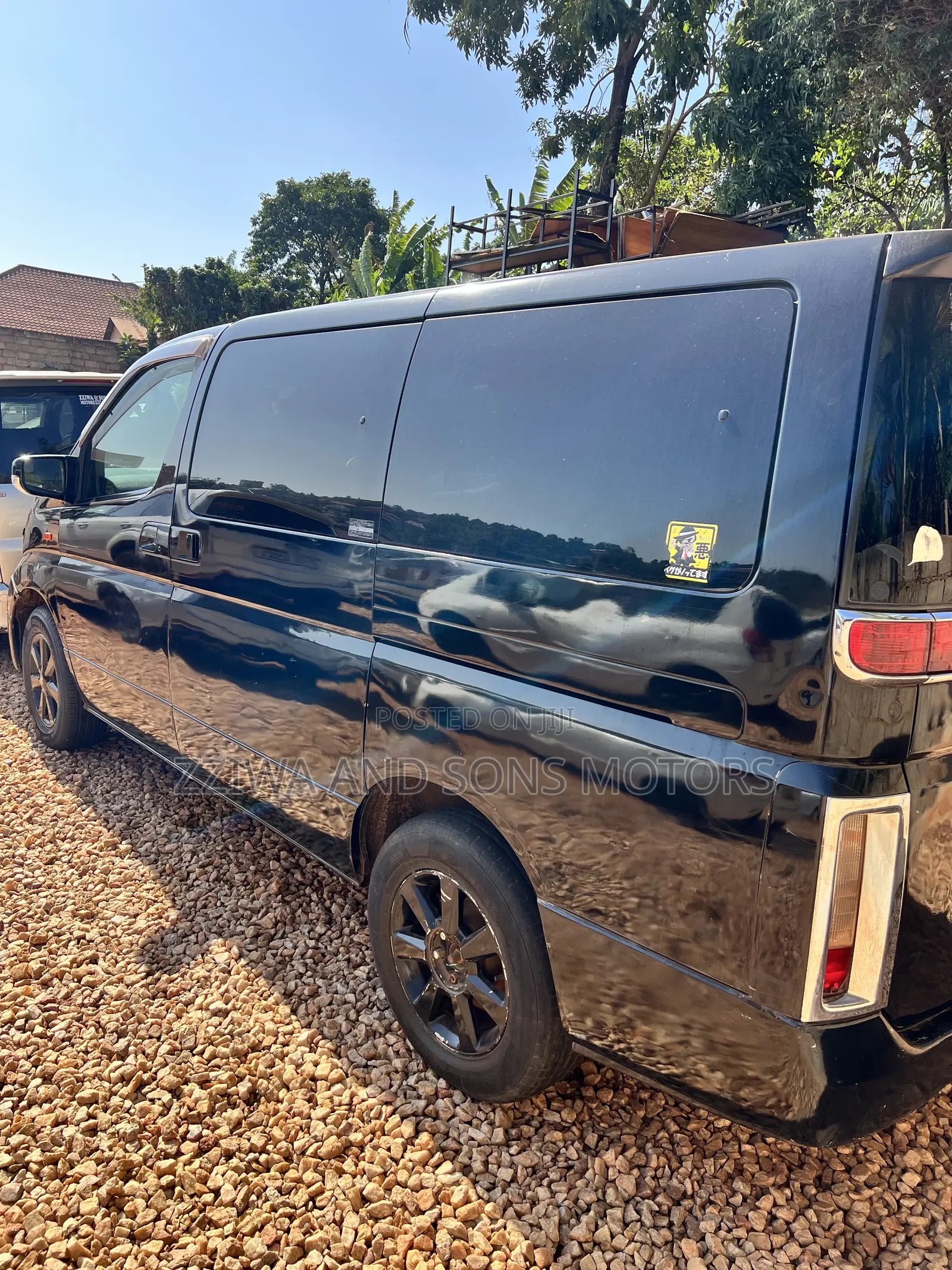 Nissan Elgrand 2003 Black