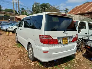 Toyota Alphard 2.4 Petrol FWD 2006 Pearl
