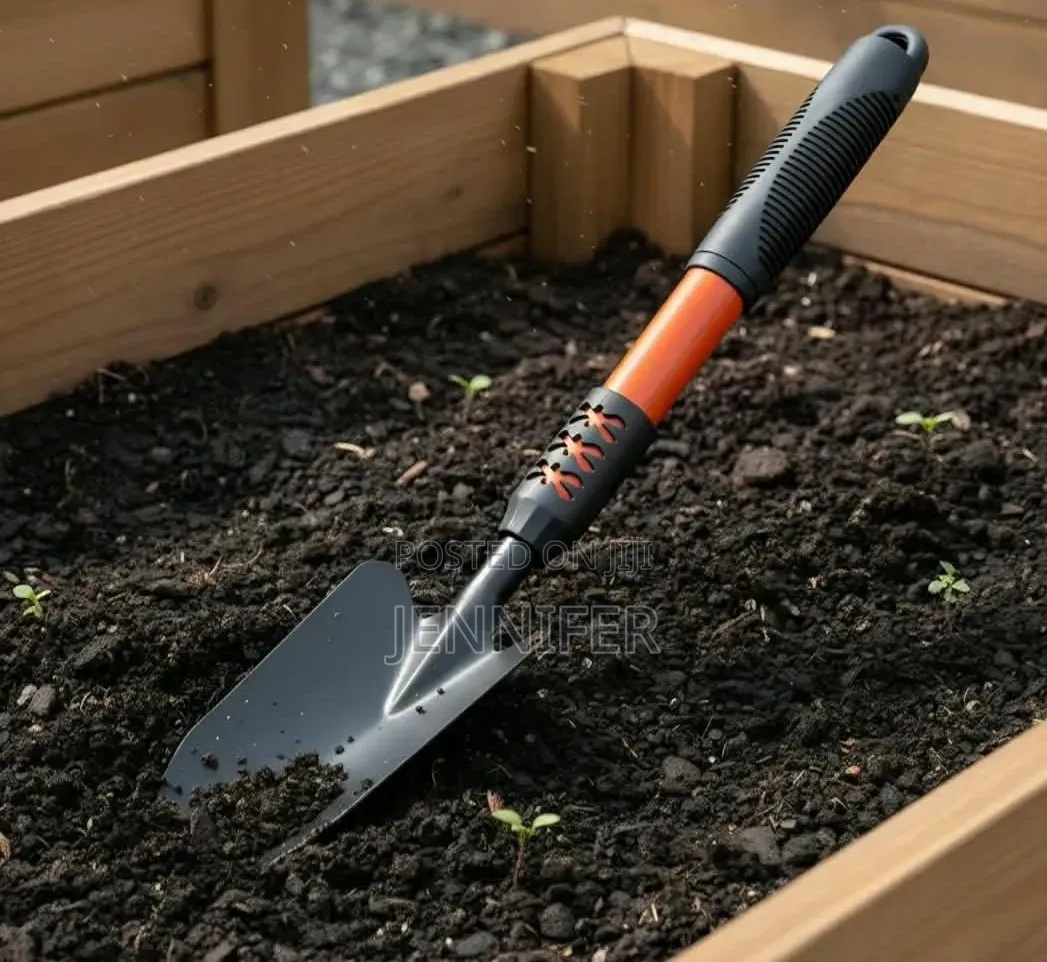 Heavy-Duty Garden Trowel