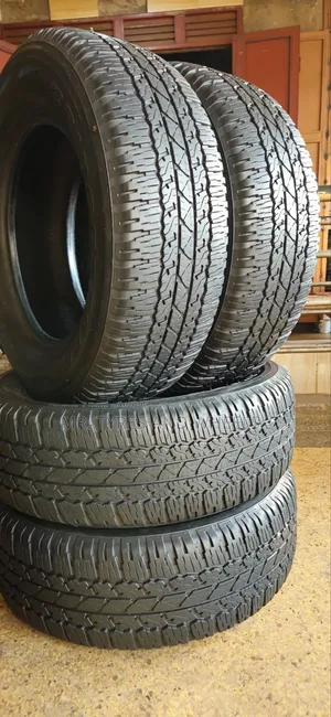 265 65 R17 Dunlop DUELER AT Available at a Cheaper Price Just Order.