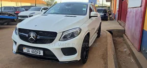 Mercedes-Benz GLE-Class 2017 White