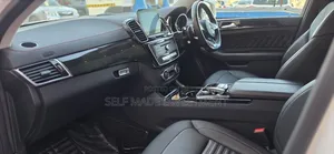 Mercedes-Benz GLE-Class 2017 White