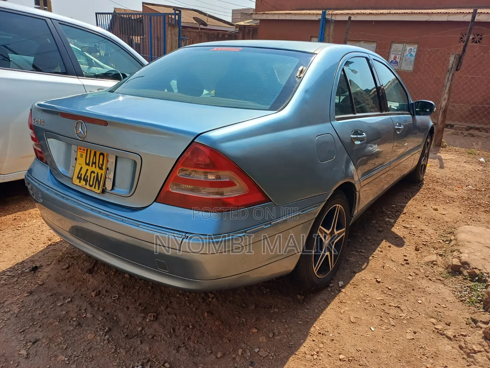 Mercedes-Benz C240 2004 Blue