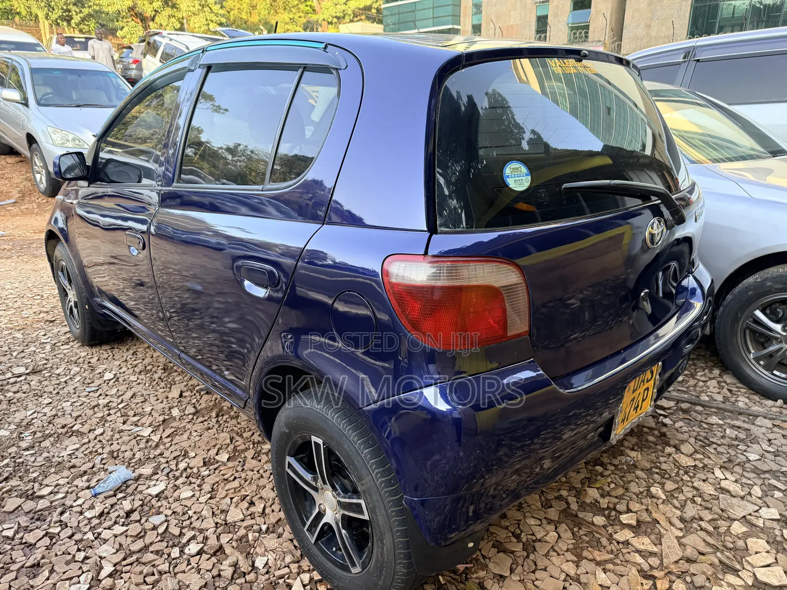 Toyota Vitz 1999 Blue