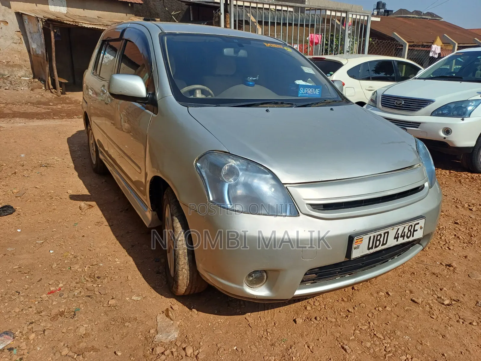 Toyota Raum 1.5 FWD 2006 Gold