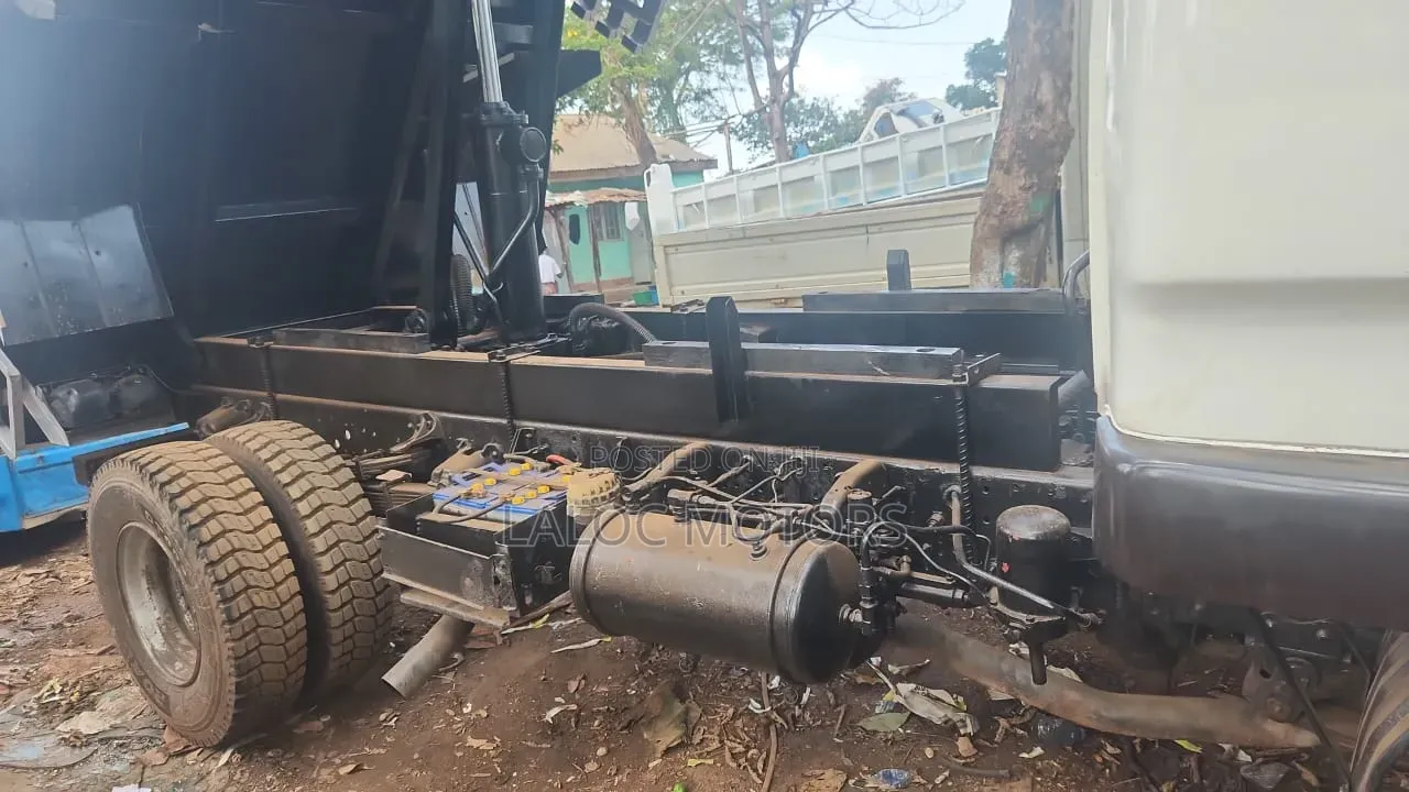 Fuso Fighter 6D16 Dumper