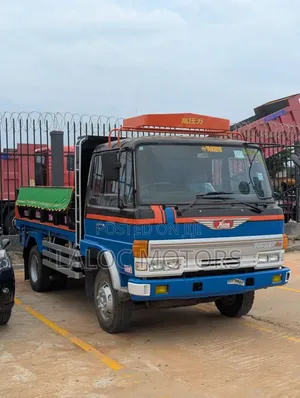 Hino Dumper Truck