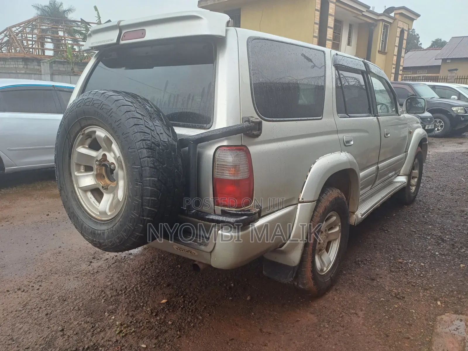 Toyota Hilux Surf 2005 Silver