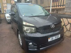 Toyota Voxy 2014 Black