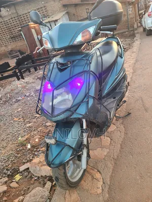 Yamaha V Max 2013 Blue