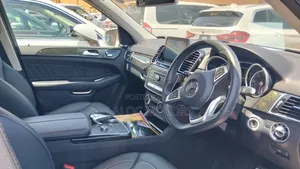 Mercedes-Benz GLE-Class 2017 Silver