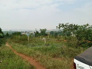 Plots for Sale in Nakasajja Kasenene at 20m