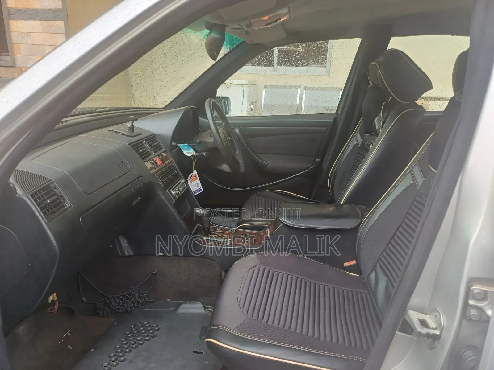 Mercedes-Benz C200 2002 Silver