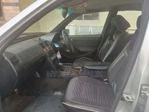 Mercedes-Benz C200 2002 Silver