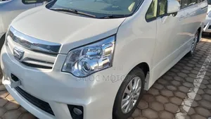 Toyota Noah 2013 White
