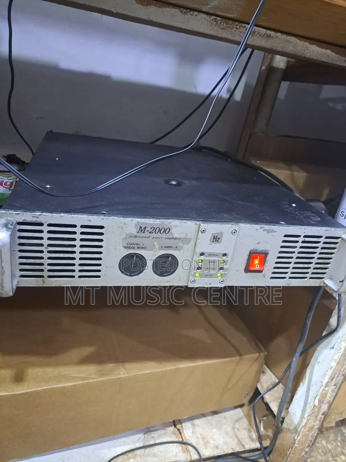 Hz M-2000 Powerfull Bass Amplifier
