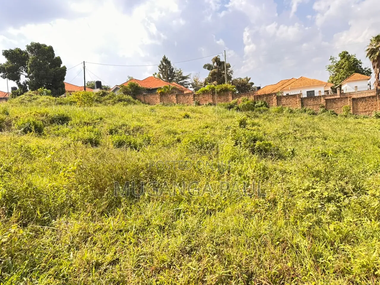 1.1 Acres Kira Buwate at 850