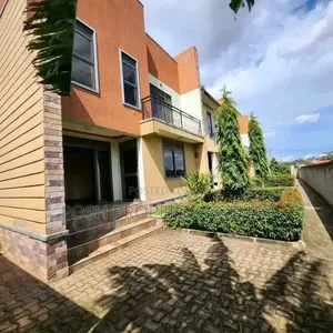 3bdrm Duplex in Naguru, Central Division for rent