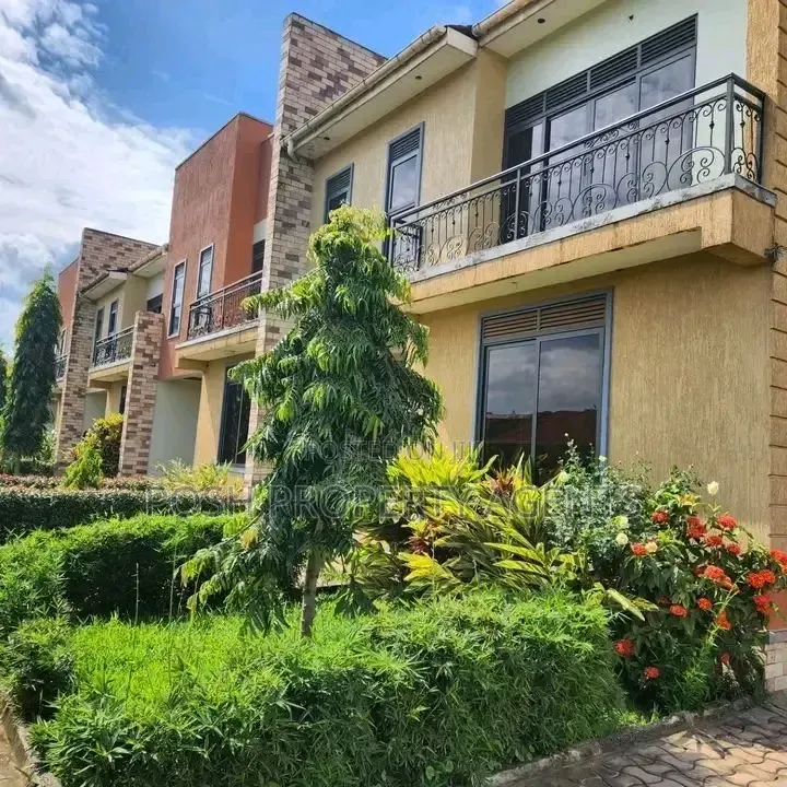 3bdrm Duplex in Naguru, Central Division for rent