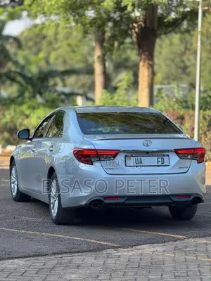 Toyota Mark X 2.5 AWD 2013 Silver
