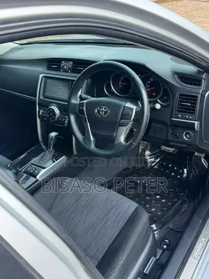 Toyota Mark X 2.5 AWD 2013 Silver