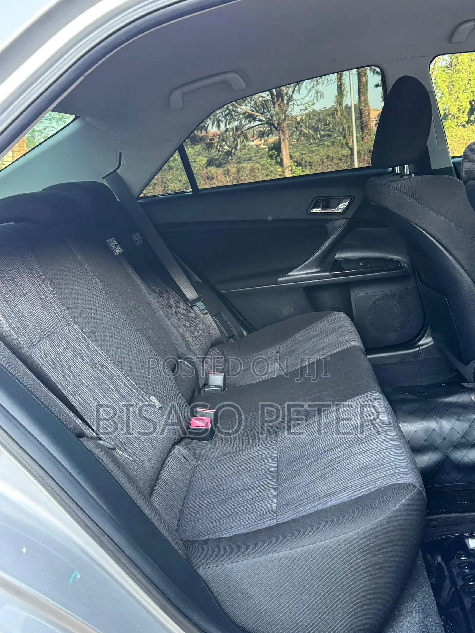 Toyota Mark X 2.5 AWD 2013 Silver