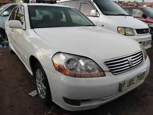Toyota Mark II 2004 White