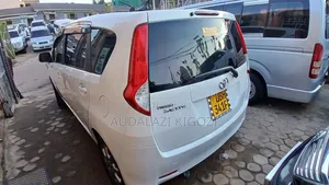 Toyota Passo Sette 2009 White