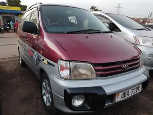 Toyota Noah 2001 Maroon