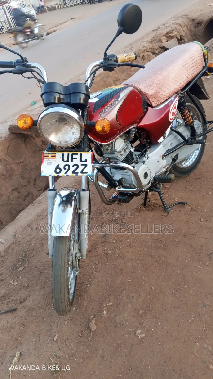 Bajaj Boxer 100 2023 Red