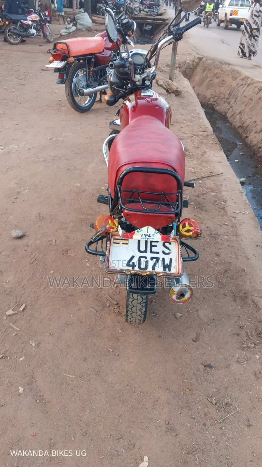 Bajaj Boxer 100 2022 Red