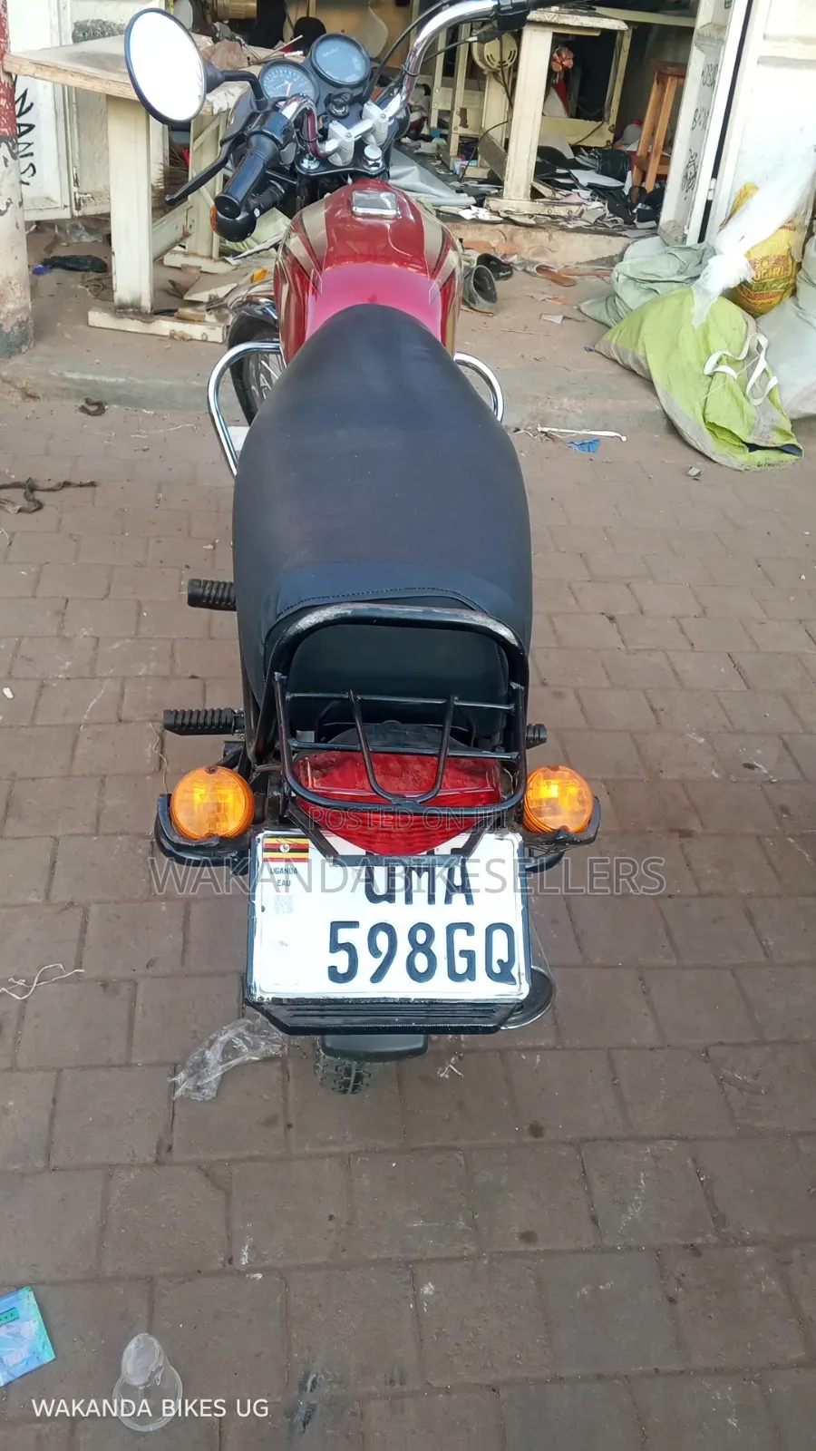 Bajaj Boxer 100 2025 Red
