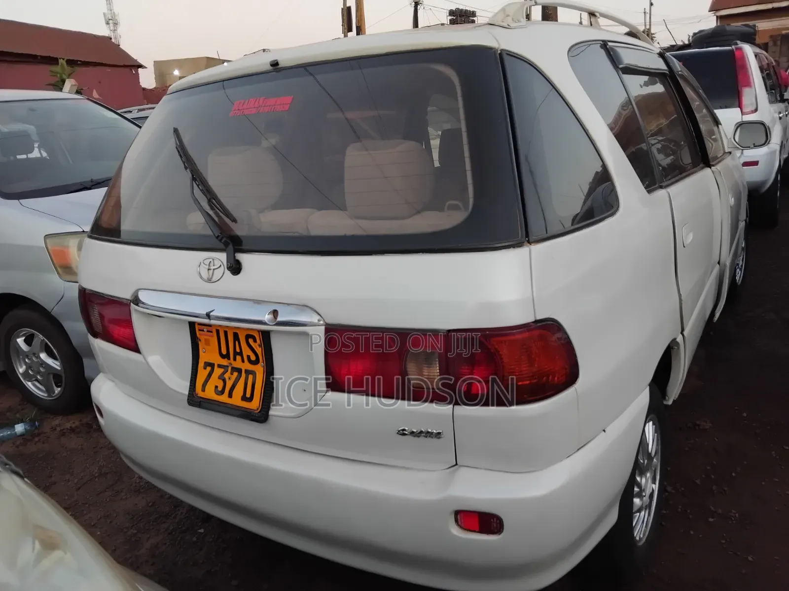 Toyota Ipsum 2000 Pearl