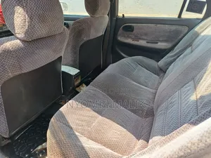 Toyota Corolla 1996 White