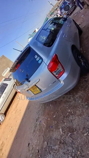 Toyota Corolla Fielder 2010 Silver