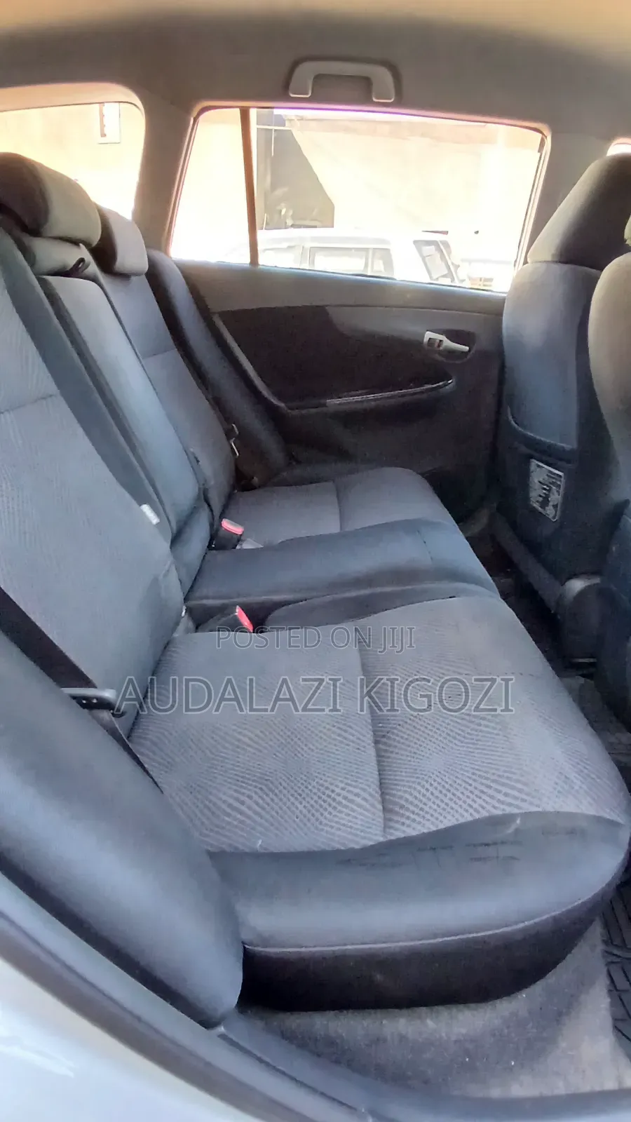 Toyota Corolla Fielder 2010 Silver