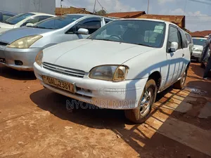 Toyota Starlet 1994 White