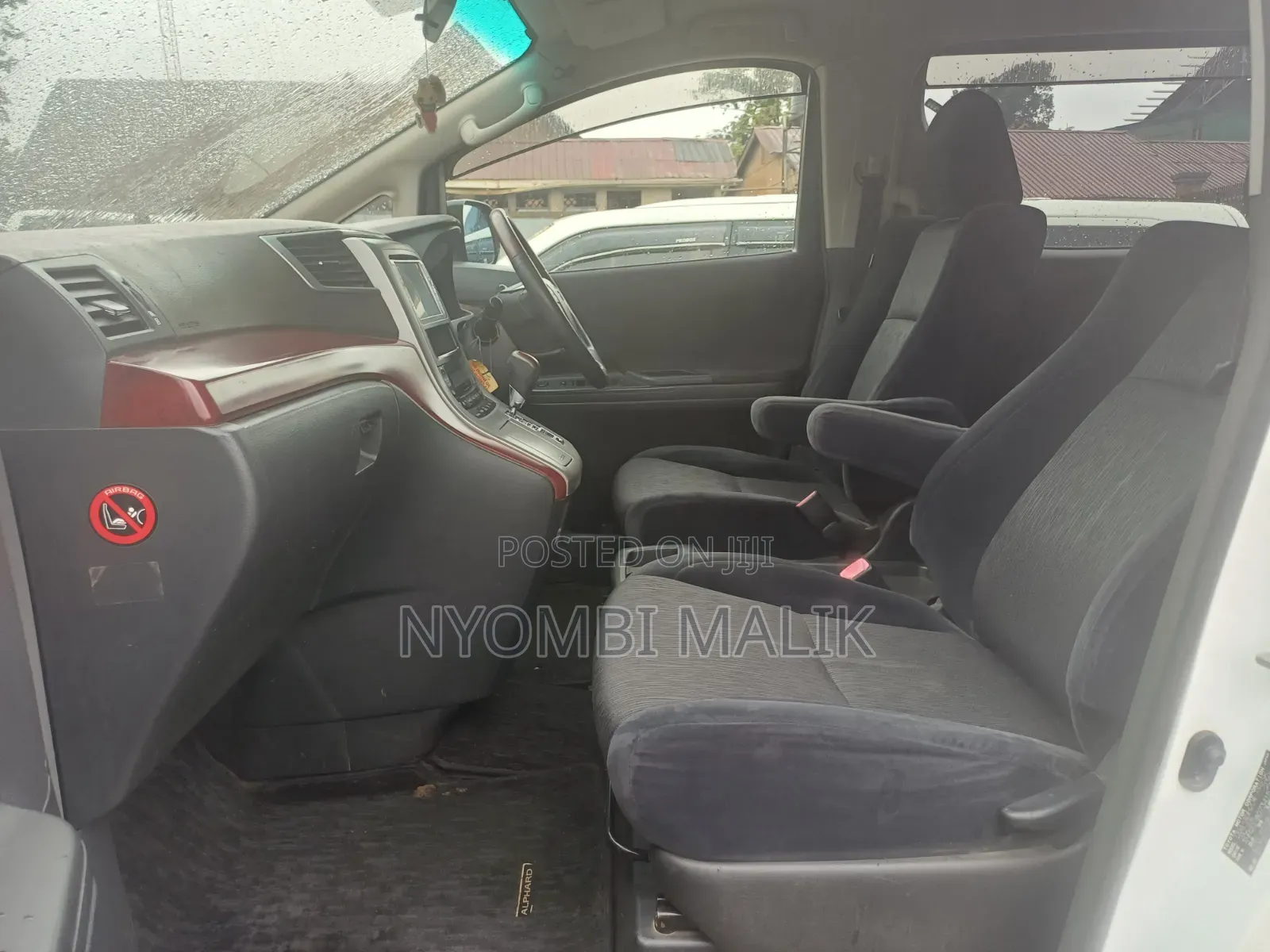 Toyota Alphard 2010 Pearl