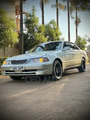 Toyota Mark II 1999 White